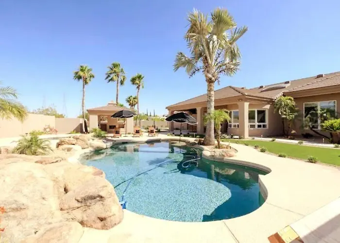 5 Bd Luxury Oasis Heated Pool Pickle Ball *