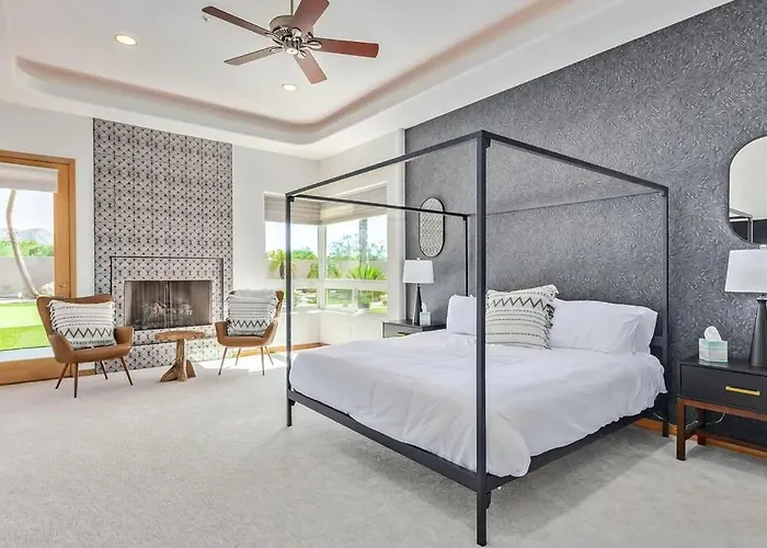 5 Bd Luxury Oasis Heated Pool Pickle Ball Scottsdale