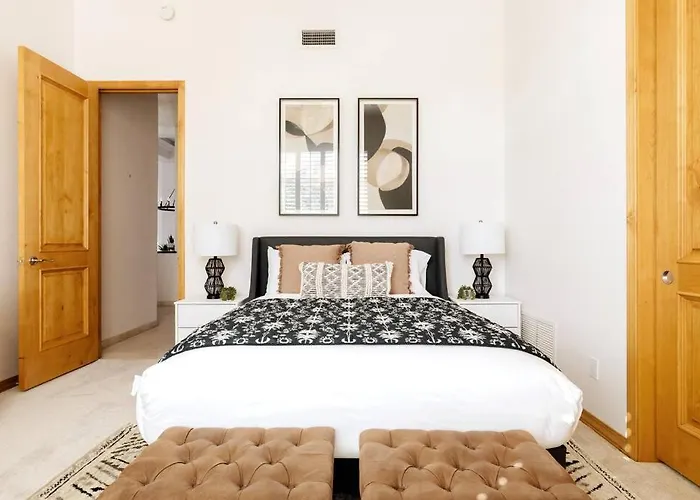 5 Bd Luxury Oasis Heated Pool Pickle Ball *